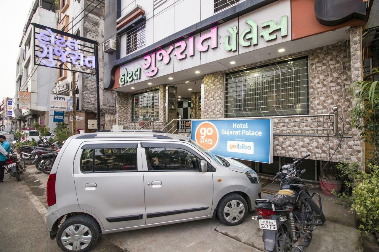 Hotel Gujarat Palace Ujjain Exterior photo